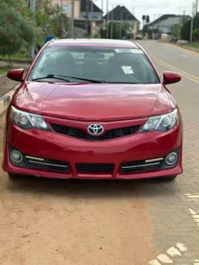 TOYOTA camry