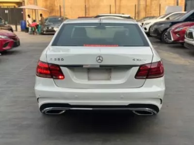 Mercedes-Benz E350