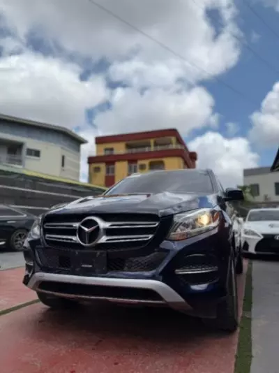 Mercedes-Benz GLE 350