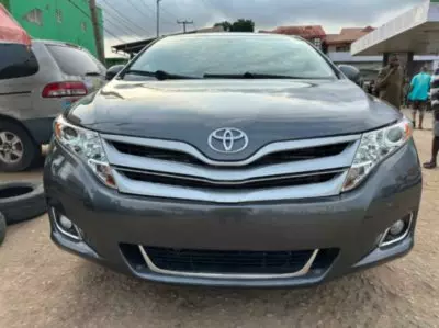 TOYOTA Venza
