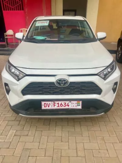 TOYOTA RAV 4