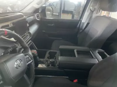 TOYOTA Tundra