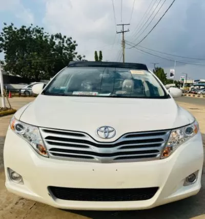 TOYOTA Venza