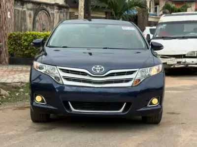 TOYOTA Venza