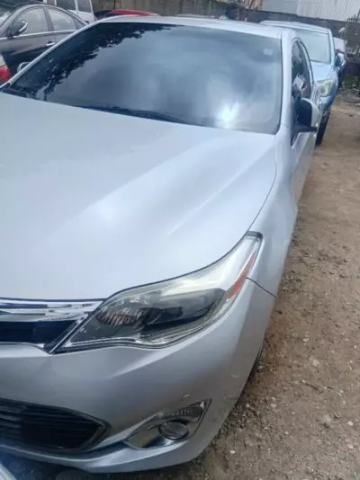 TOYOTA Avalon