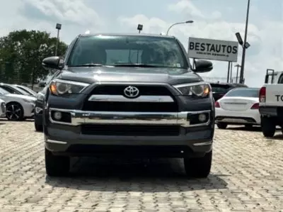 TOYOTA 4-Runner