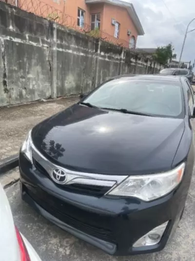 TOYOTA Camry