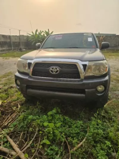 Toyota Tacoma