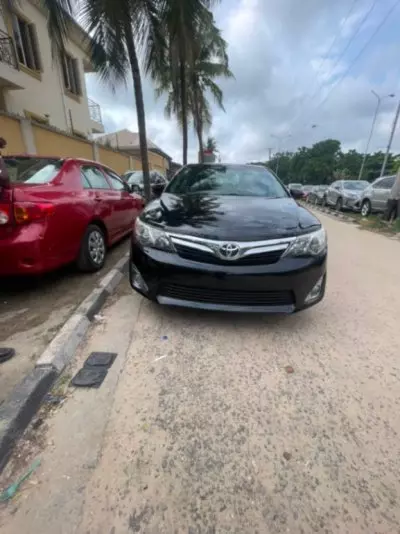 TOYOTA Camry