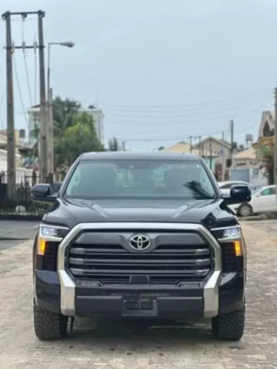 Toyota Tundra