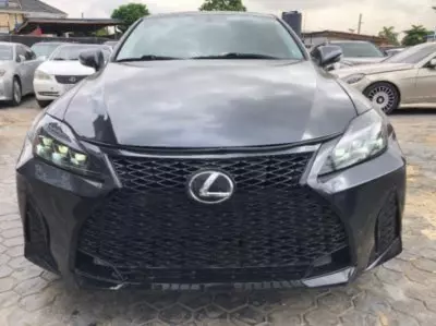 Lexus IS