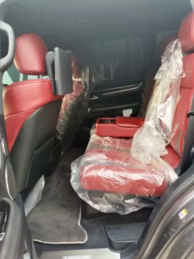 Lexus LX 570