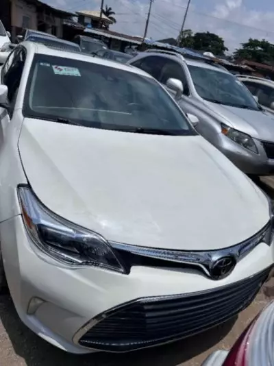 Toyota Avalon