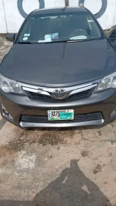 TOYOTA Camry