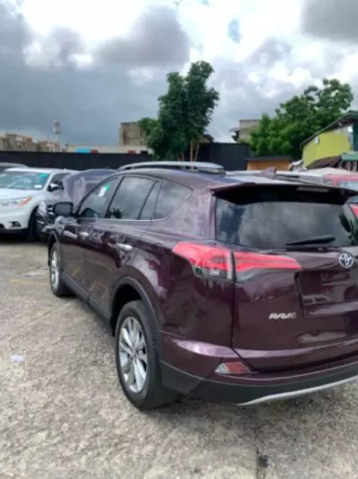 TOYOTA RAV 4