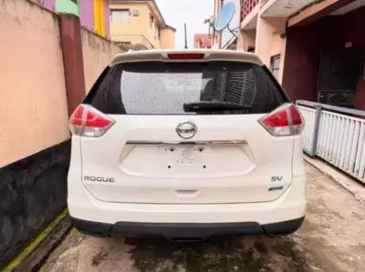 Nissan Rogue