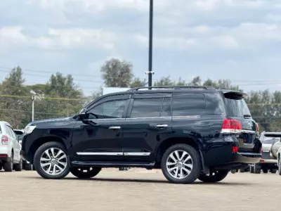Toyota Landcruiser ZX