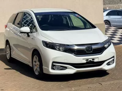 Honda Fit shuttle