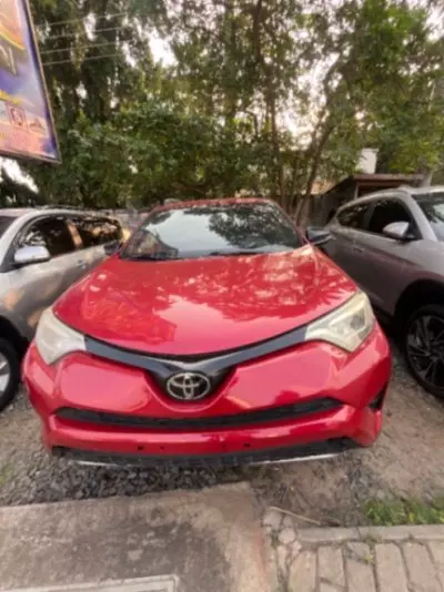 TOYOTA RAV 4