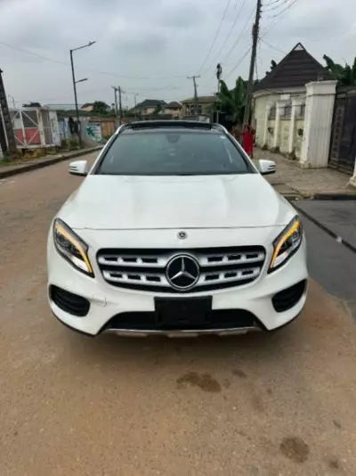 Mercedes-Benz GLA 250