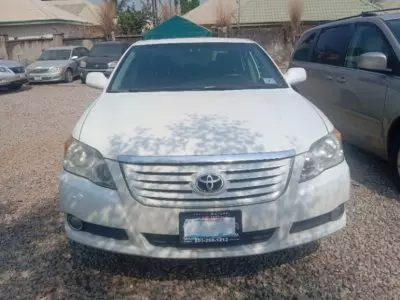 Toyota Avalon