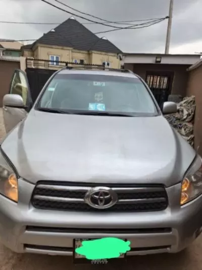 Toyota RAV 4