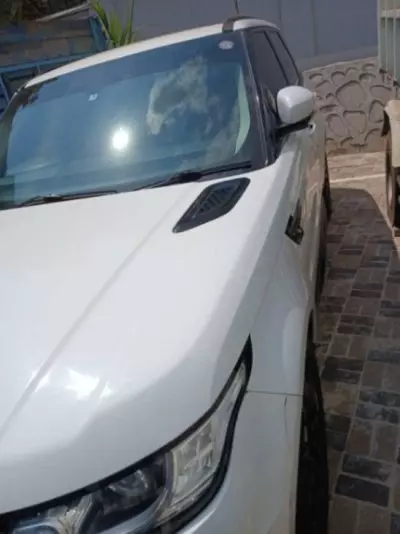 Land Rover RANGE ROVER SPORT HST