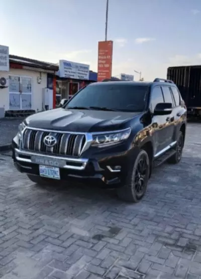 Toyota Landcruiser Prado