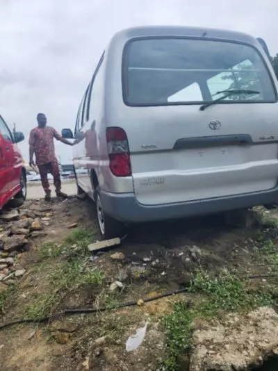 Toyota Hiace