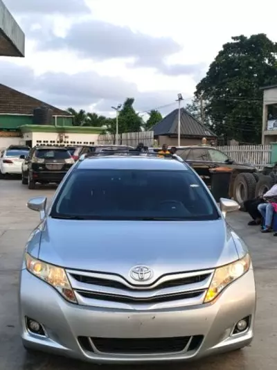 TOYOTA Venza