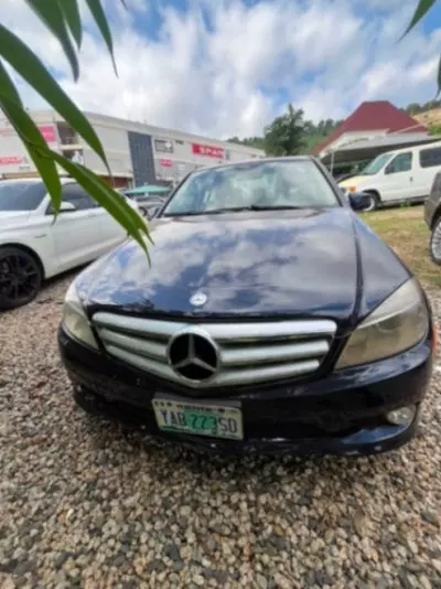 Mercedes-Benz C 300