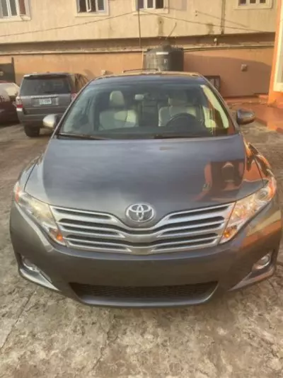 TOYOTA Venza