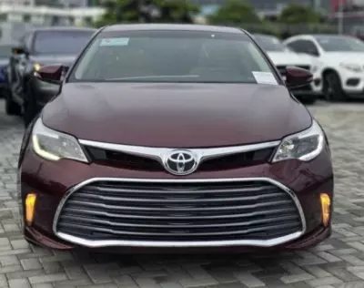 TOYOTA Avalon
