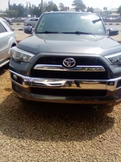 TOYOTA 4Runner