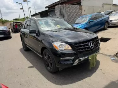 Mercedes-Benz ML 350