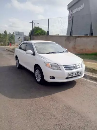 TOYOTA Axio