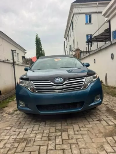 TOYOTA Venza