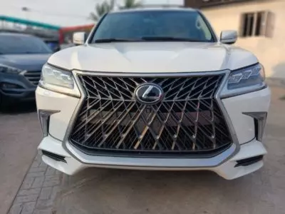Lexus LX 570