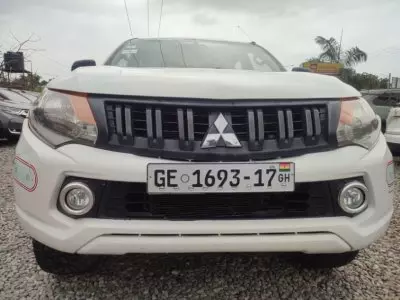 Mitsubishi L200 Double Cabin