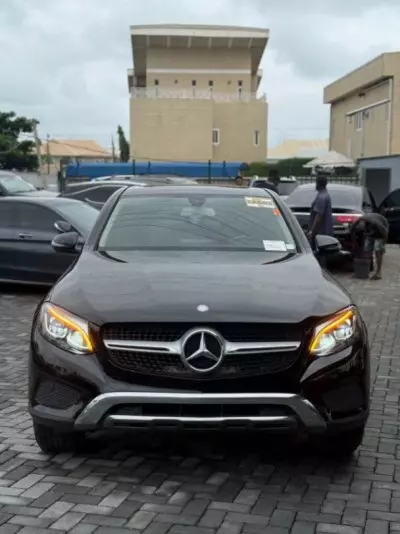 Mercedes-Benz GLC 300