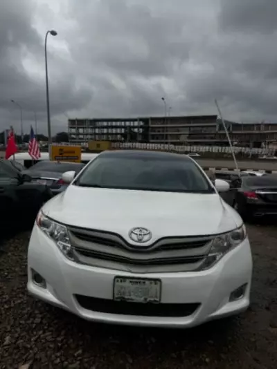 TOYOTA Venza