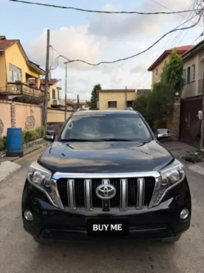 TOYOTA Land Cruiser