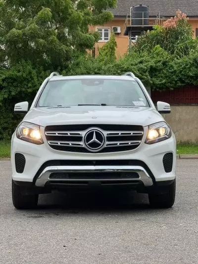 Mercedes-Benz GLS 450
