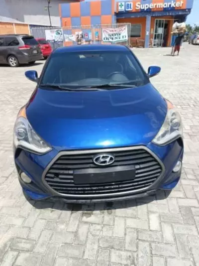 Hyundai Veloster