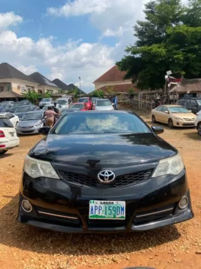 TOYOTA Camry