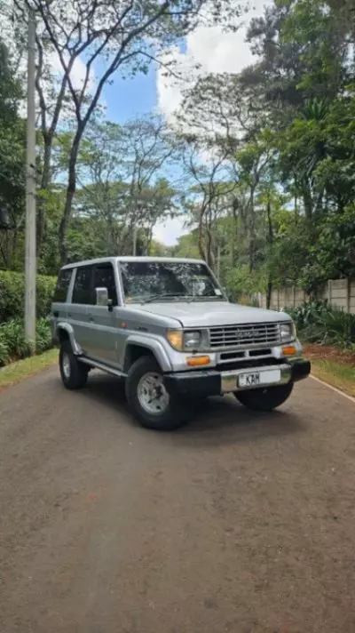 TOYOTA Prado