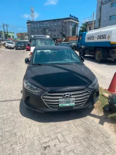 Hyundai Elantra