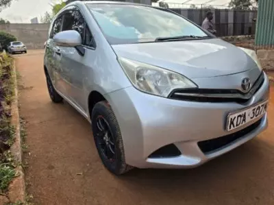TOYOTA Ractis