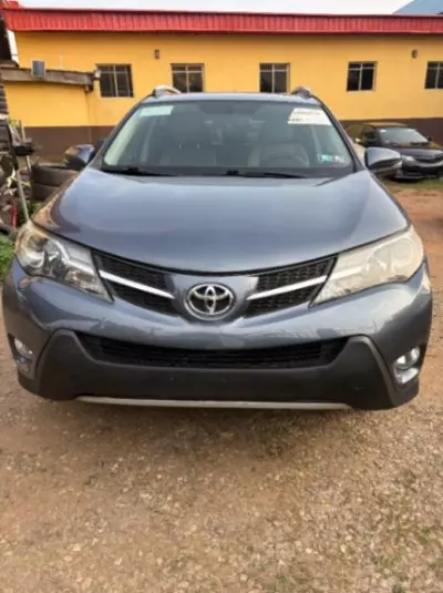 TOYOTA RAV4
