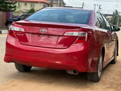 TOYOTA camry